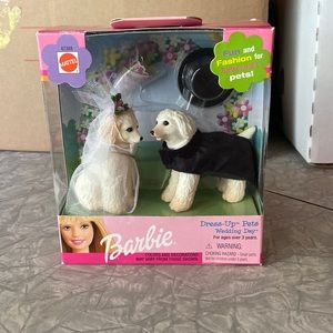 Barbie Dress-Up Pets Wedding Day Dog Figures Mattel 2000 NEVER OPENED